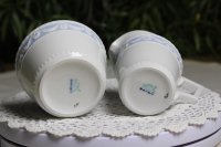 Wunderschöne alte Meissen Kaffeetasse mit Blumenmalerei und Goldrand 1.Wahl