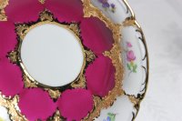 Meissen Kaffeegedeck mit Kuchenteller B-Form  reich an Rot mit Streublümchen 1.Wahl