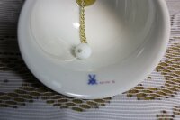 Meissen Terrine oval Dekor "Blume 2" Goldrand und Goldapplikationen 2.Wahl