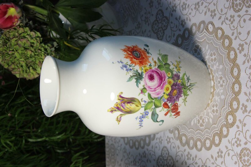 Meissen alte Bodenvase mit wunderschönen Blumenbouquet ca. 42 cm hoch 1.Wahl