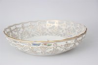 Meissen große Durchbruchschale  mit Blumendekor "Blume 3"