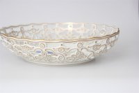 Meissen große Durchbruchschale  mit Blumendekor "Blume 3"