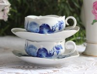 Meissen Kaffeegedeck mit Kuchenteller in der beliebten B-Form reich an Gold in Weiß 1.Wahl