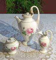 Meissen Kaffeekern 3-teilig Dekor "Rose Mitte, bunt und Goldrand" 1.Wahl