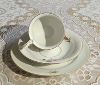 Meissen Kaffeegedeck 3-teilig Dekor "Moosrosen Malerei 1, bunt mit Goldrand" 1.Wahl