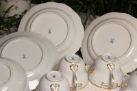 Meissen Kaffeegedeck 3-teilig für 6 Pers Goldblumenmalerei insgesammt 18 Teile 2. Wahl