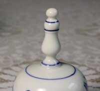 Meissen Handglocke im beliebten Dekor "Zwiebelmuster " in Meissen BOX 1.Wahl