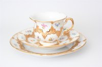 Meissen B-Form Kaffeetasse mit treublümchen Goldstaffage 1.Wahl