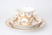 Meissen B-Form Kaffeetasse mit treublümchen Goldstaffage 1.Wahl