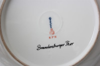 Antike ansichtenTeller Brandenburger Thor von KPM   1.Wahl