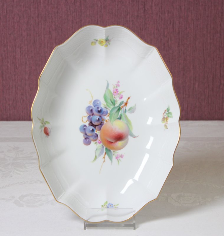 Meissener ovale Schale mit feine Obstmalerei 1. Wahl 27 cm Top Zustand