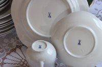 Meissen Mokka / Espressotasse 2tlg. in Kobaltblau mit Blumendekor und Goldrand 1.Wahl