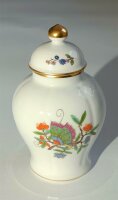 Kleine Meissen Deckelvase chinesischer Schmetterling 1.Wahl