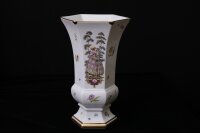 Limitierte Vase in Balusterform aus der Meissen...