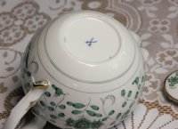 Meissen Teekanne im Dekor „Orchidee auf Ast“ Form großer Ausschnitt 1.Wahl