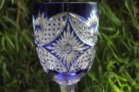 Sehr schöner großer Kristallglaspokal mit Deckel und Weinglas