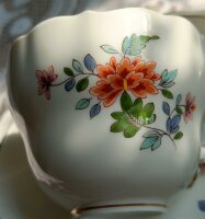 Meissen Kaffeegedeck mit Kuchenteller Dekor „Indisches Blumenmotiv mit Goldrand“ 1.Wahl