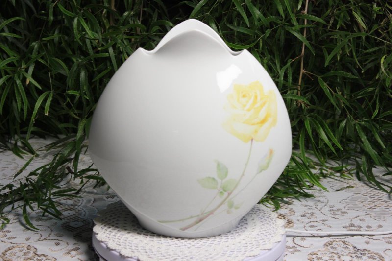 Meissen Vase Rosenmalerei "Rosen - Edition" Limitiert 1 / 50 mit Sondersignet und Zertifikat