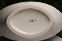 Meissen Deckeldose Edition 2001/2002 „Motive Figurenmalerei nach Callot“ 1.Wahl