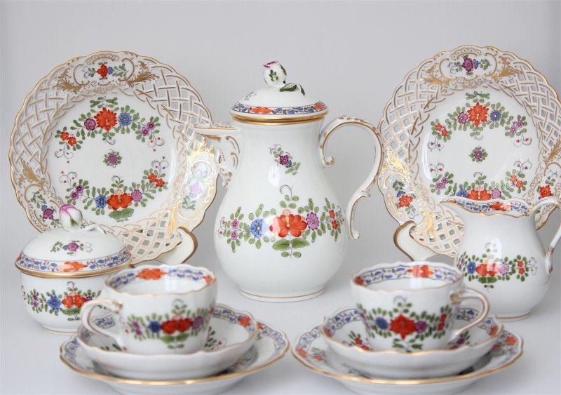Meissen Mokkakaffee Service für 2 Personen Indische Blumen bunt 1. Wahl mit 2 Durchbruchteller 11 Teile