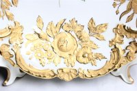 Meissen Prunk / Dekorschale in rot mit Blumenmalerei und reich an Gold 1.Wahl