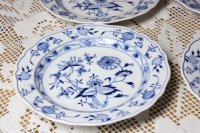 Meissen Tablett im Dekor "Zwiebelmuster" ca. 33 cm TOP 1.Wahl