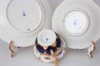 Meissen Mokka / Espressotasse in der beliebten "B-Form" in Kobaltblau mit Streublümchen 3 Teilig 1.Wahl