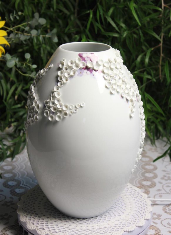 Schöne Meissen Zuckerdose mit  Deckel mit deutsche Blumendekor 1.Wahl